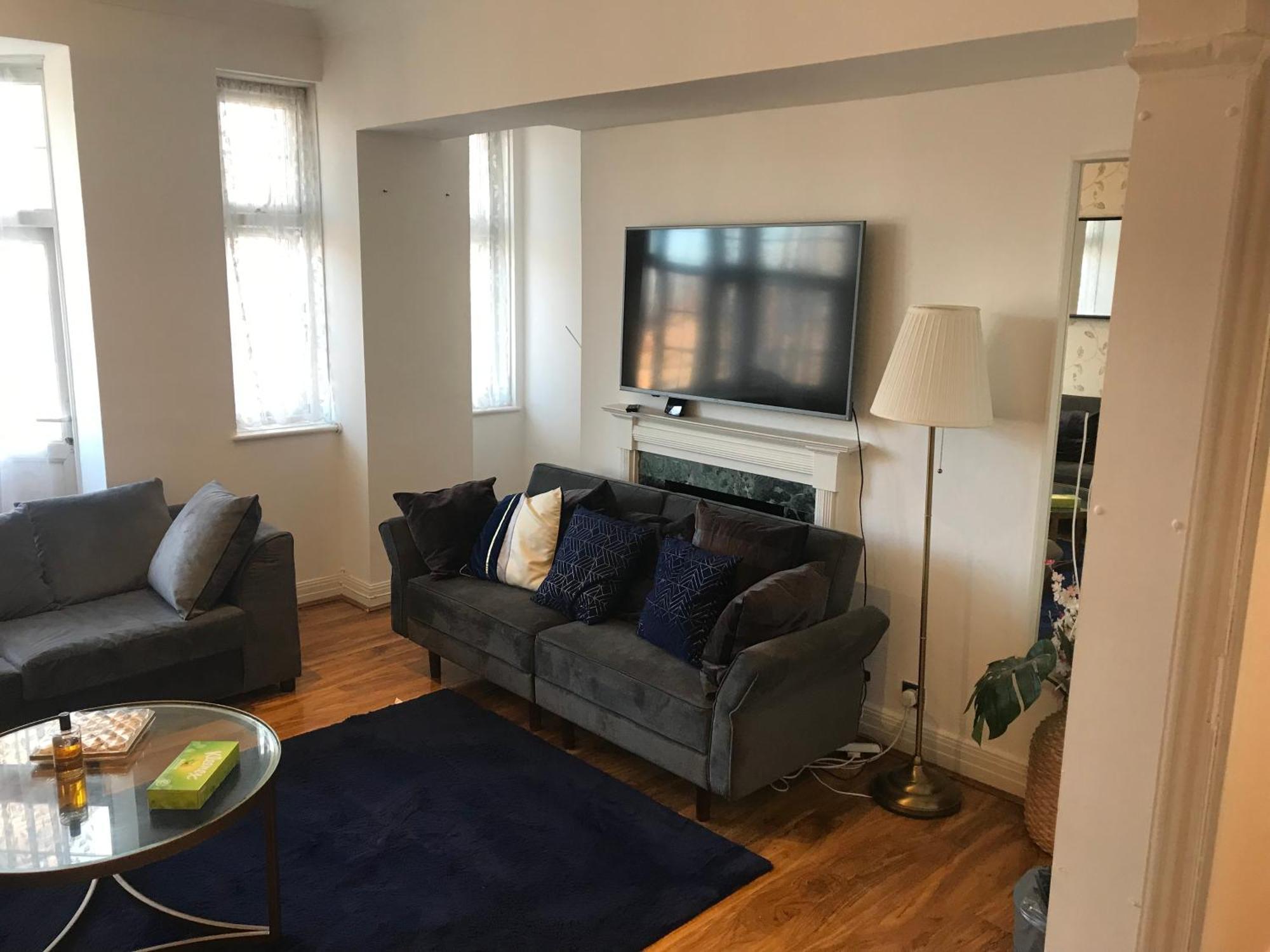Apartment Knightsbridge Stylish London